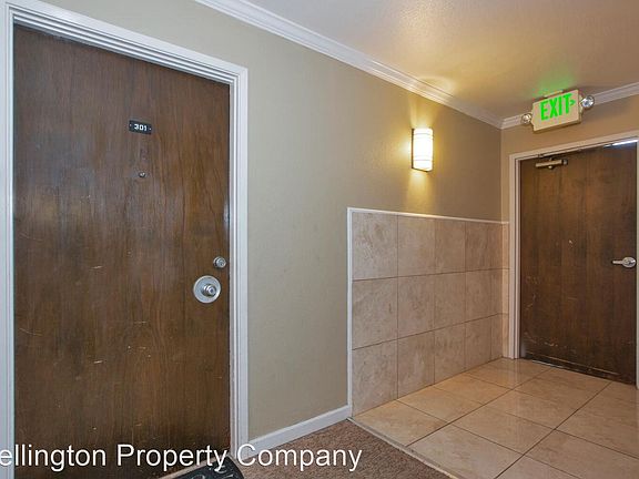 5th image of 465 Lee St APT 301
