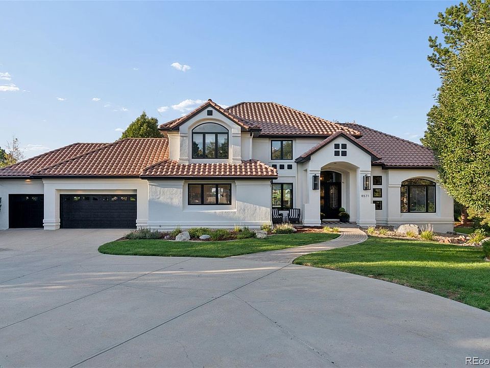 1st image of 8571 Colonial Drive