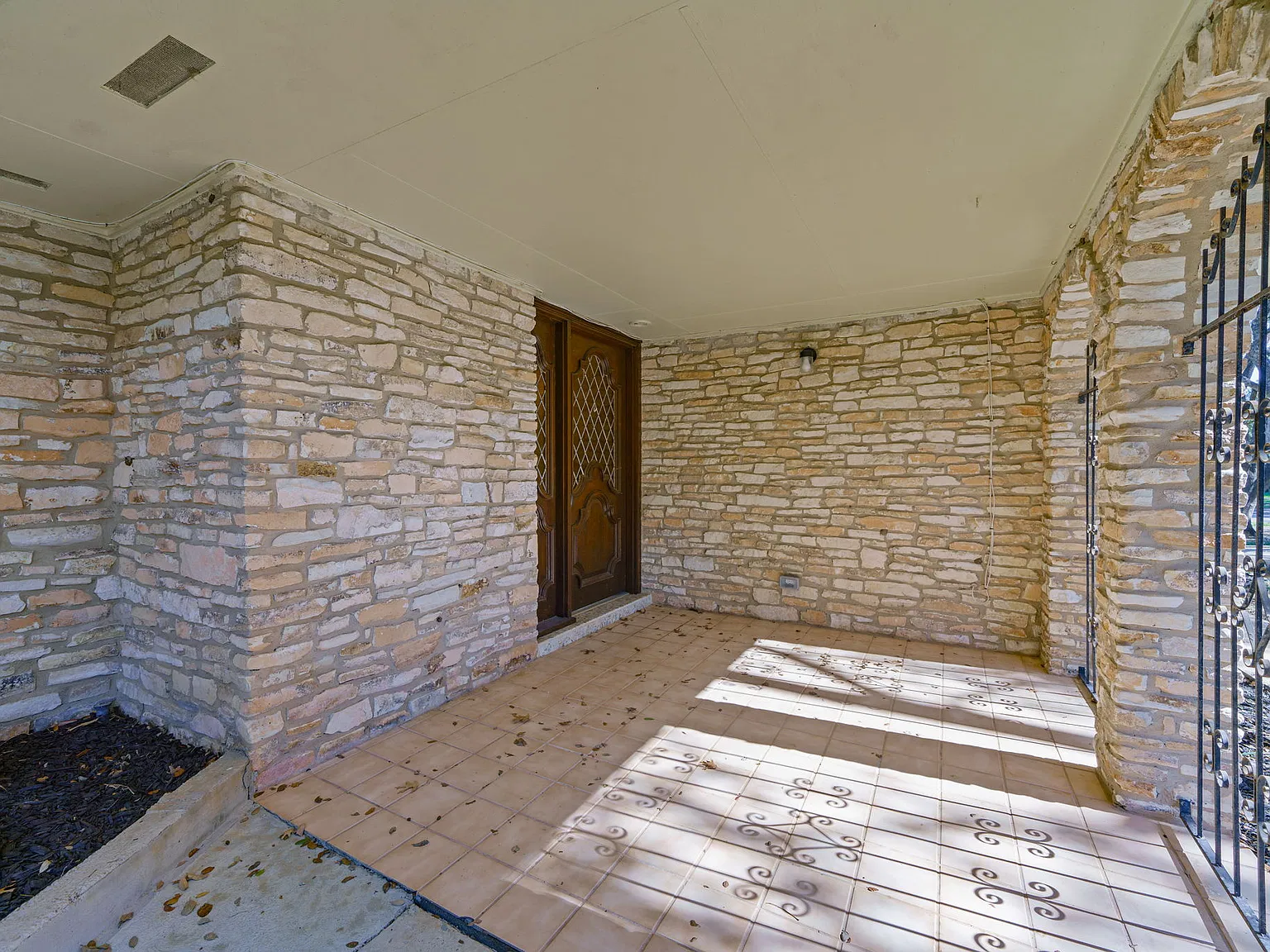 5422 Plantation, San Antonio TX 78230 — Photo 4