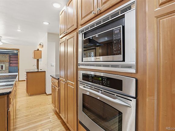 5th image of 3076 Nelson Court