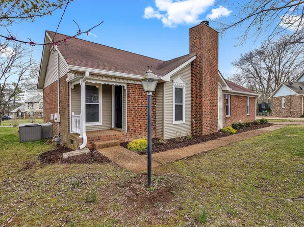 3105 Country Lawn Dr, Antioch, TN 37013
