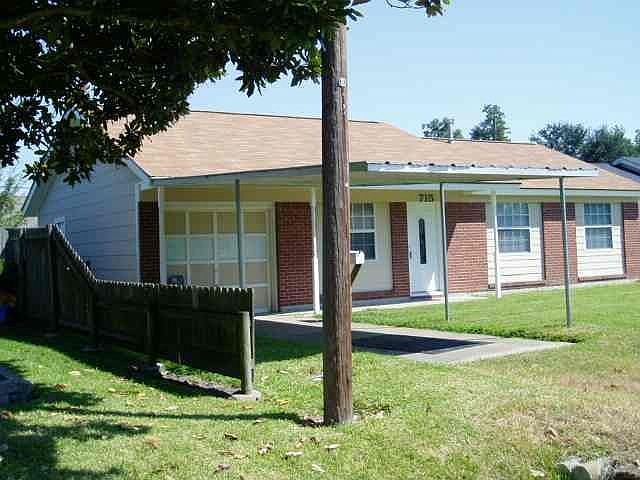 1st image of 715 S 1st 1/2 St