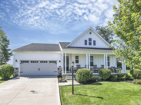 1561 Woodline Ct, Marysville, OH 43040