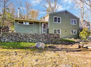 2148 Laurel Ln, Buck Hill Falls, PA 18323