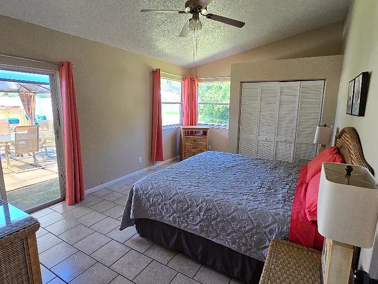 777 Robin Ave — Photo 20
