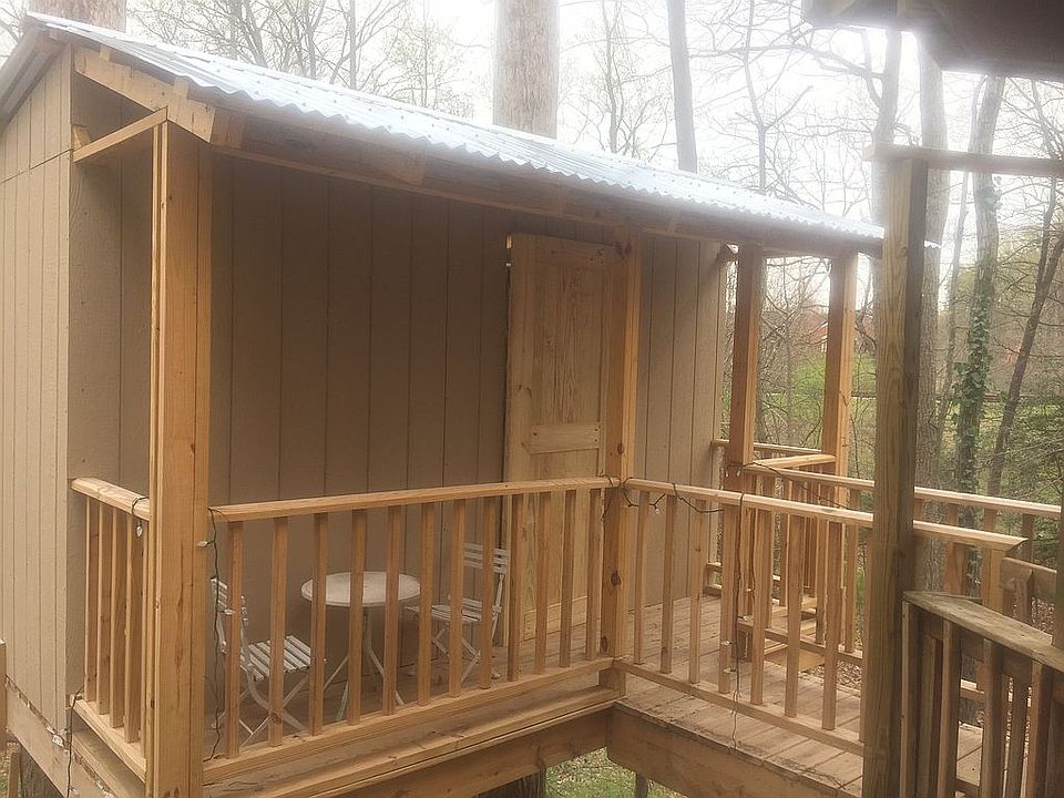 Treehouse