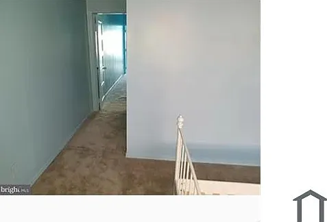 3 bed, $1,600 — Photo 1
