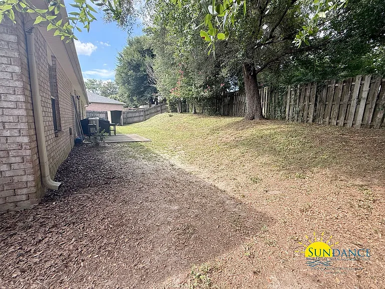 1252 Northview Dr — Photo 21