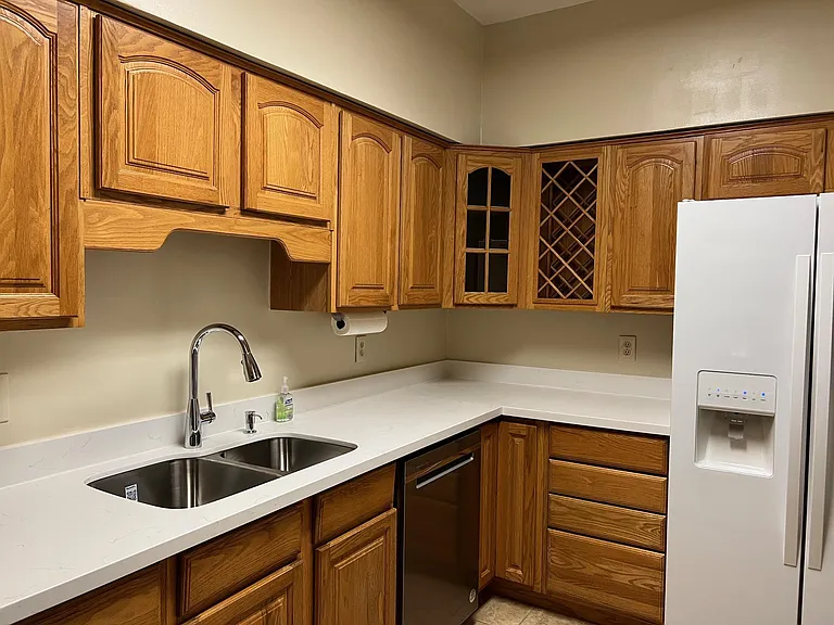 2602 W Holcombe Blvd — Photo 10