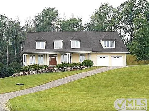 6225 Linden Rd photo 1