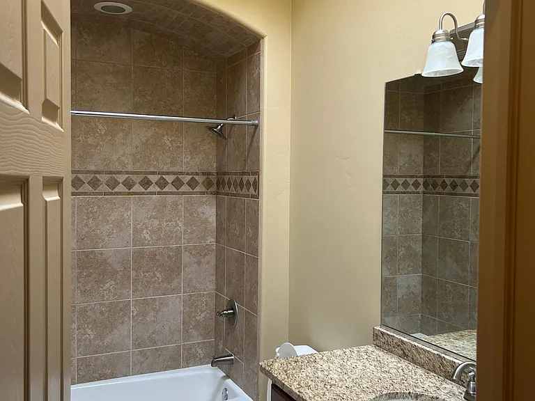 4354 Malaga St — Photo 5