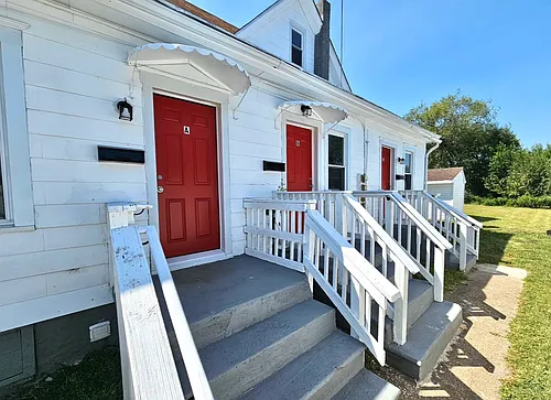 625 W Broad St #B Photo 1