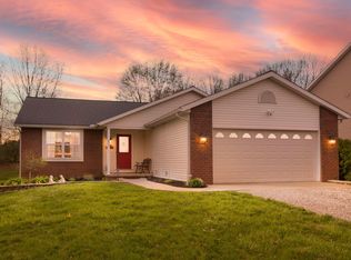 471 Ridgeland Dr, Howard, OH 43028