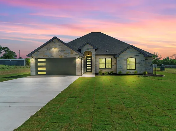 607 Reynolds Rd, Godley, TX 76044