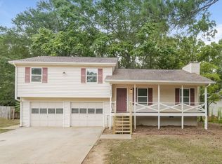 4061 Wylie Ln, Powder Springs, GA 30127