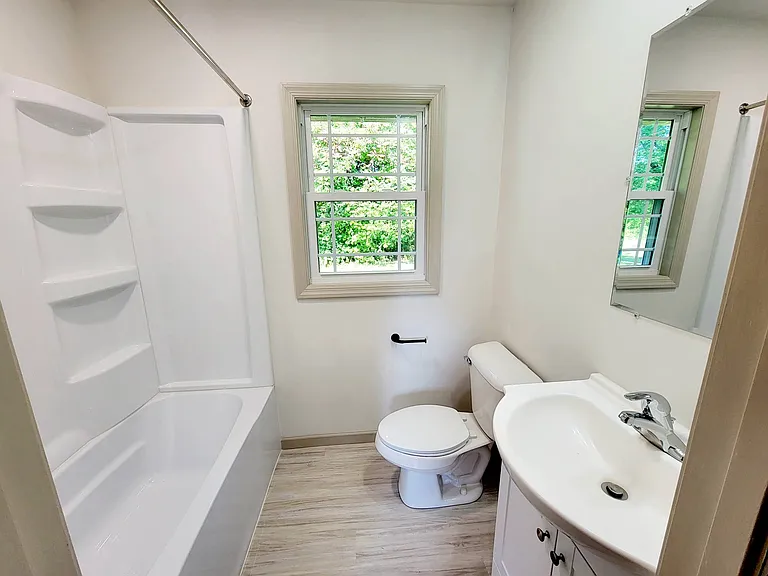 209 Wayland St — Photo 9