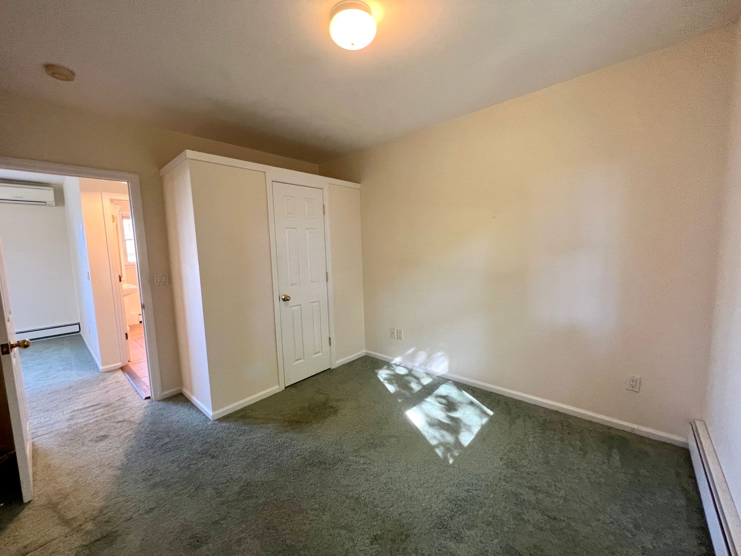  1st bedroom storage