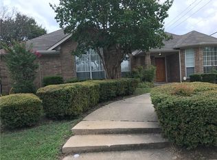 2500 Beau Dr, Mesquite, TX 75181