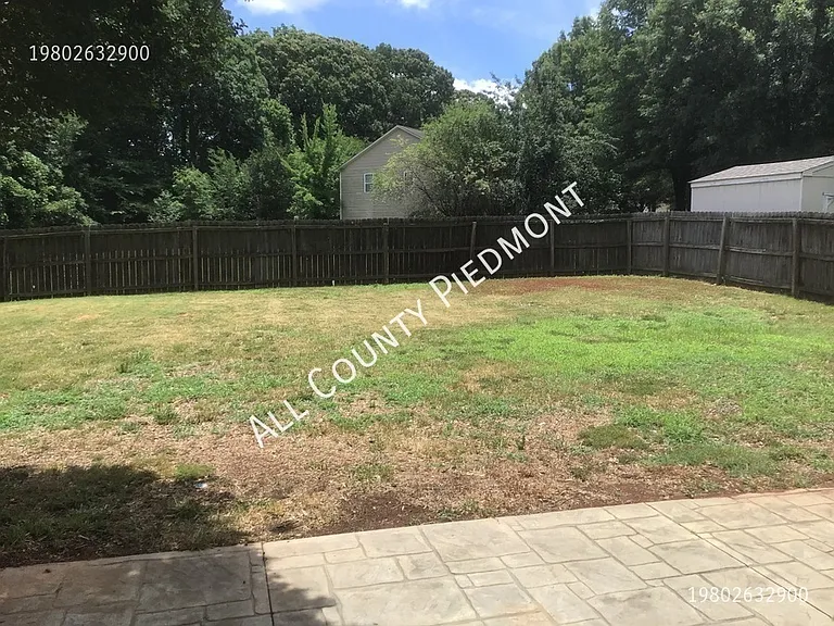 13214 Meadowmere Rd — Photo 3