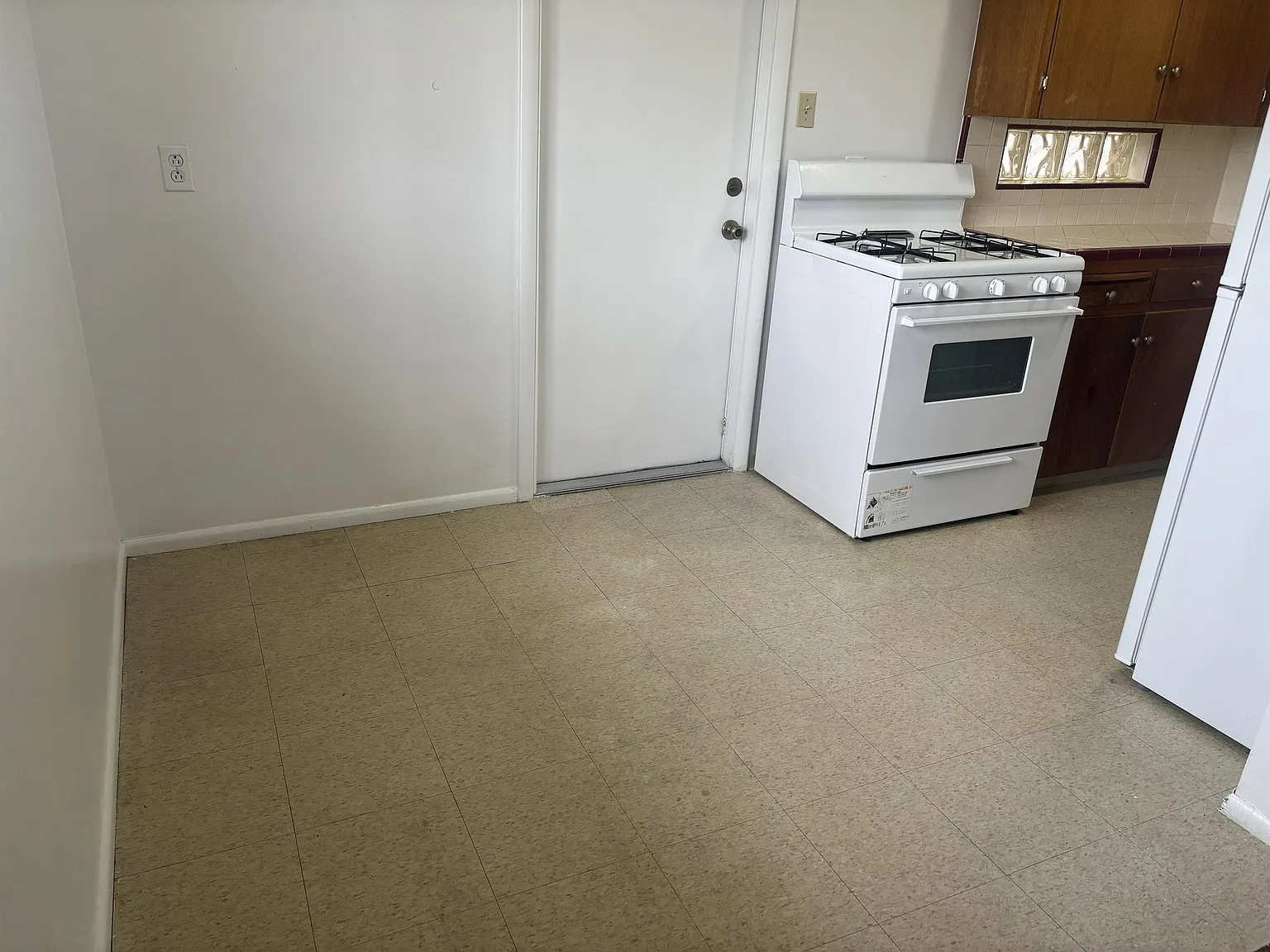 2618 E Turney Ave — Photo 4