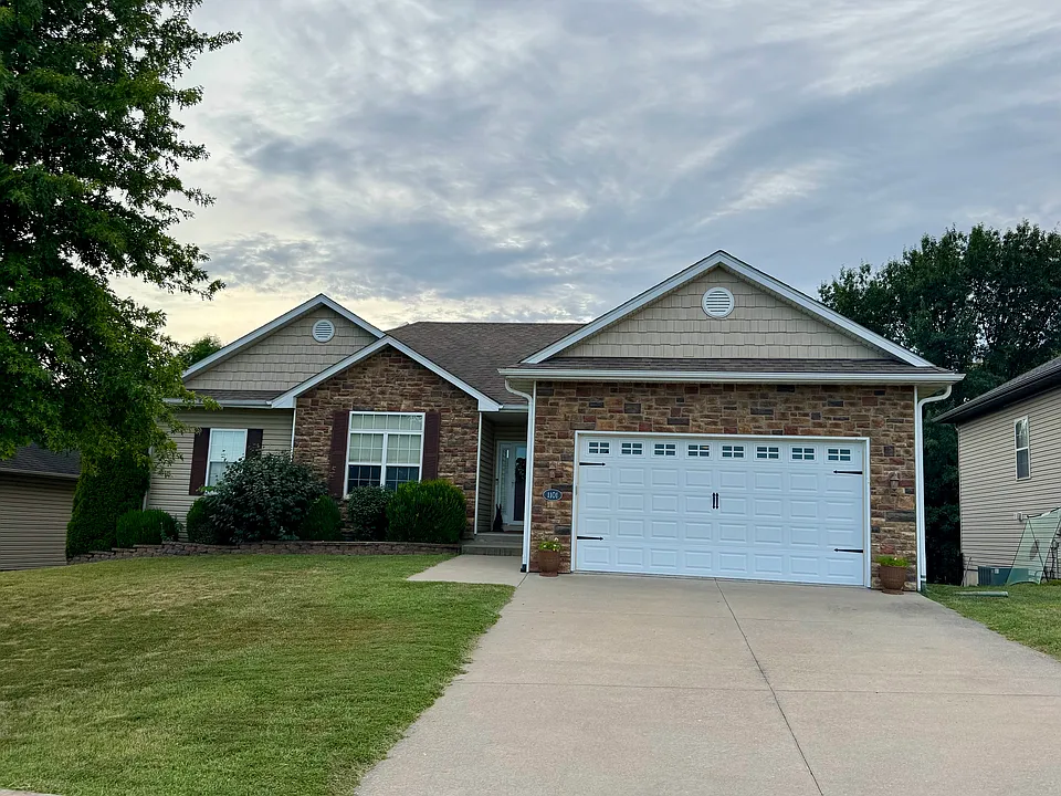 1101 Dolly Varden Dr