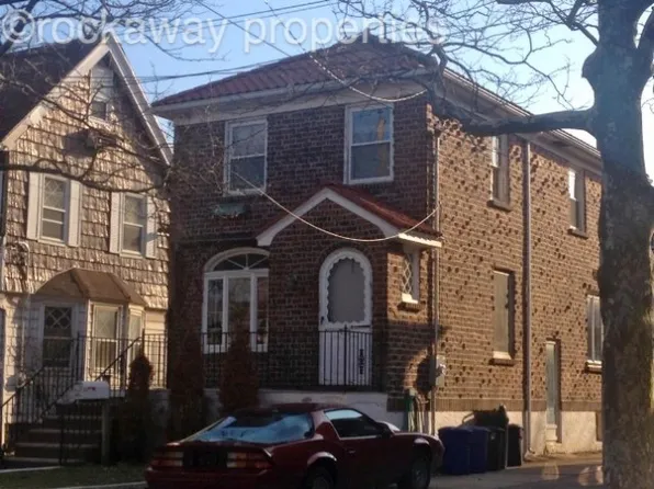 223 Beach 135th St, Far Rockaway, NY 11694