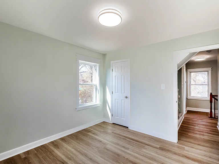 6918 18th Ave — Photo 25
