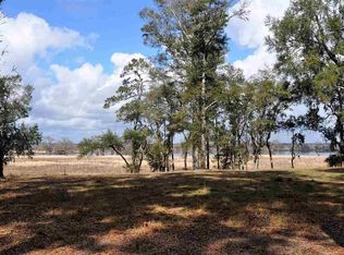 417 Rice Bluff Rd, Pawleys Island, SC 29585