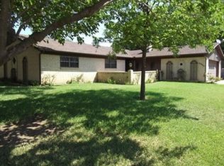 5905 Sycamore Creek Rd, Edgecliff Village, TX 76134