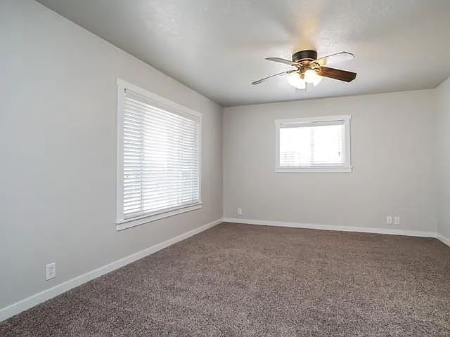2561 E 6550 S — Photo 15
