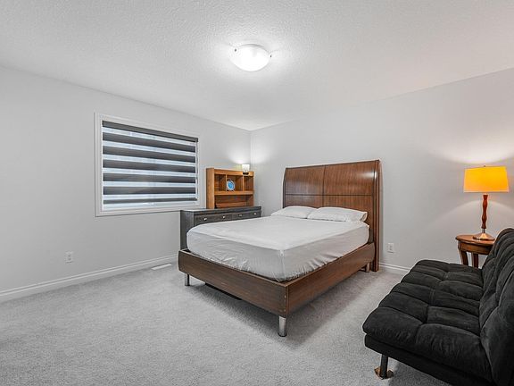 5th image of 12843 67th St NW