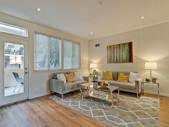 5th image of 1690 Civic Center Dr APT 607