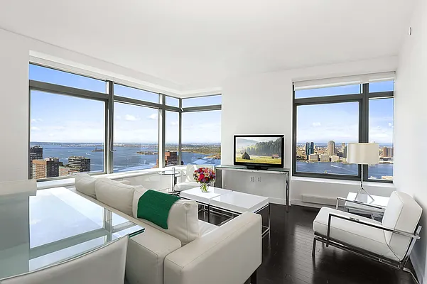 Rented by Compass | media 8