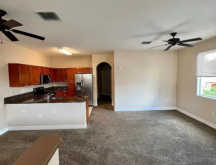 49 SE Sedona Cir #202 — Photo 5