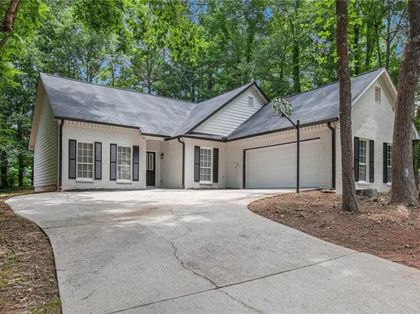 4888 Terrace Green Trce, Stone Mountain, GA 30088