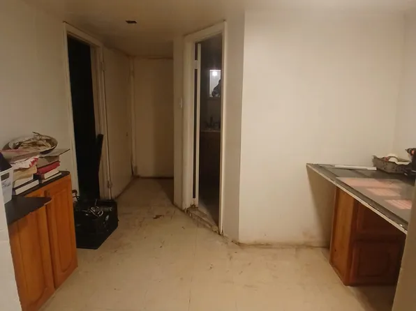 865 East 15th Street image 15 of 16