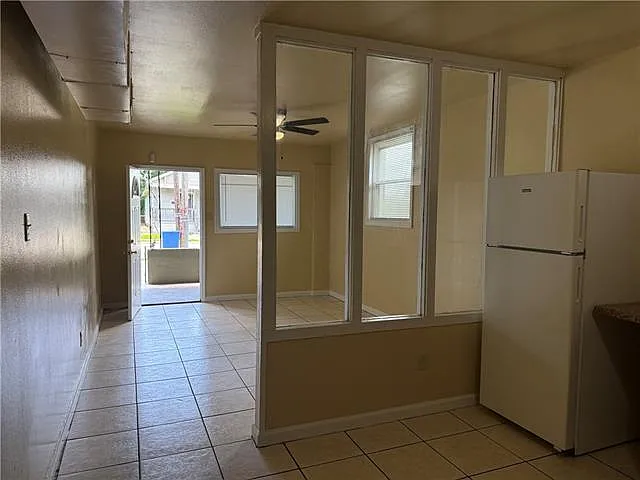 2129 Desire St #1B — Photo 2