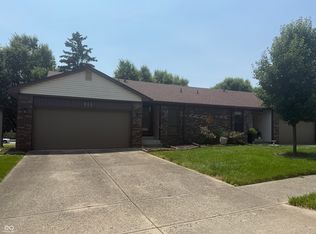613 Monte Vista Dr, Greenwood, IN 46143