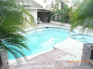 741 Leavens Ct, Santa Paula, CA 93060