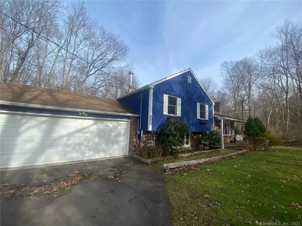 286 Pond Hill Road, Wallingford, CT 06492
