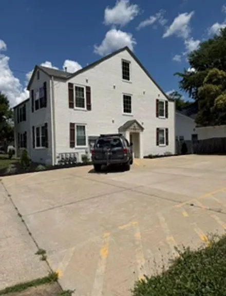 100 Elm St #3 — Photo 10