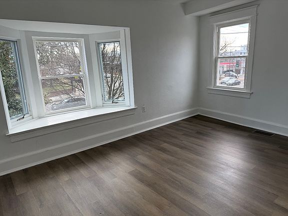 3rd image of 225 Missouri Ave NW