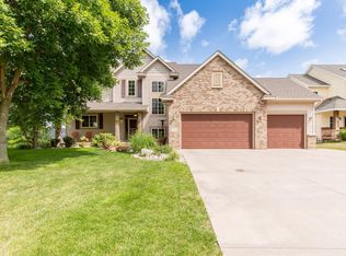 1107 Park Ln SE, New Prague, MN 56071