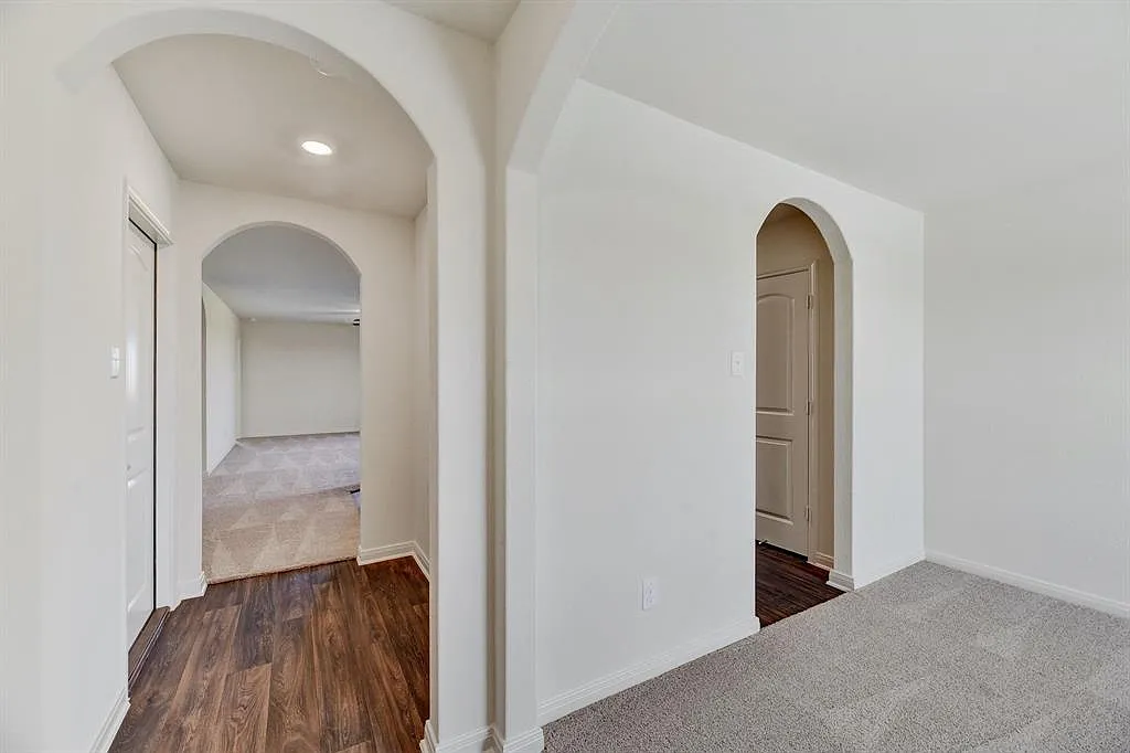 4 bed, 1525 sqft, $1,850 — Photo 3