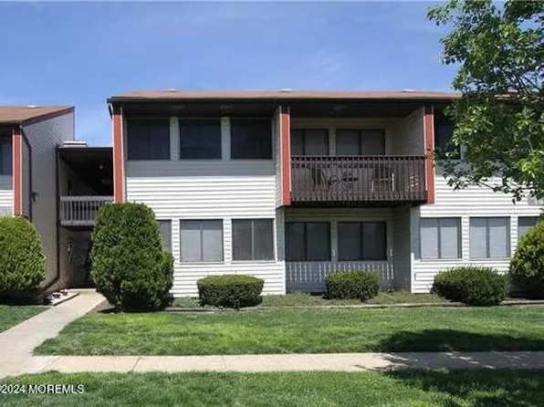 12 Avon Drive #D, East Windsor, NJ 08520