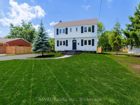 299 1st Ave, Welland, ON L3C 1Z1