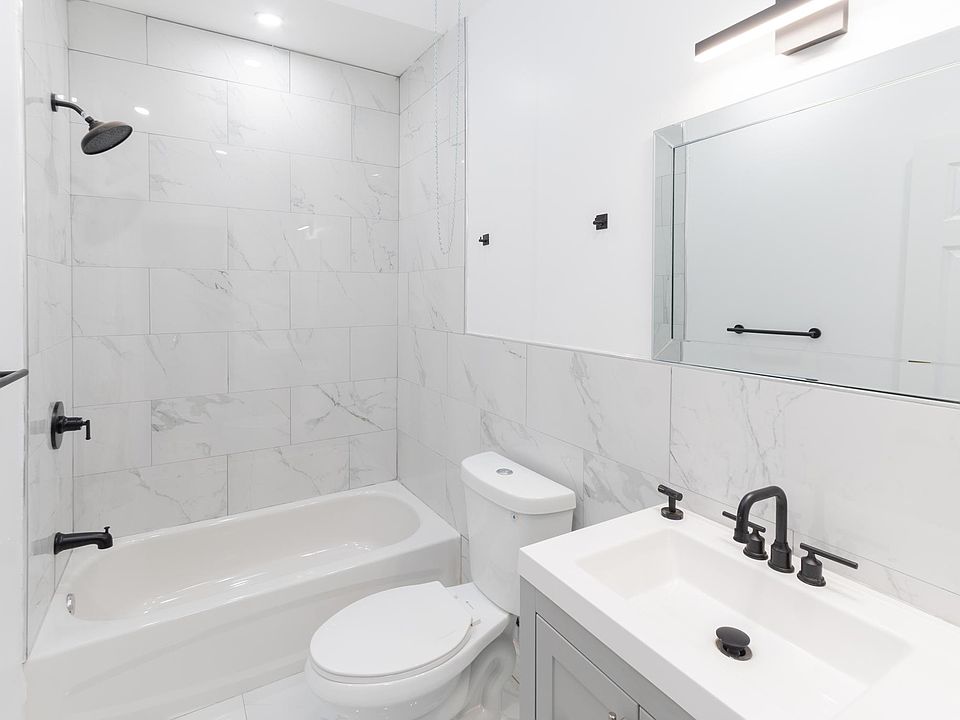 1st image of 3425 N 18th St #B