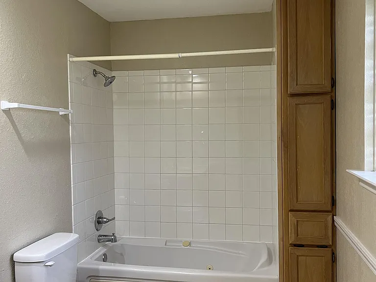 309 Currie Ave — Photo 14