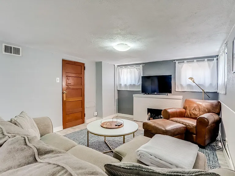 3926 W 26th Ave — Photo 18