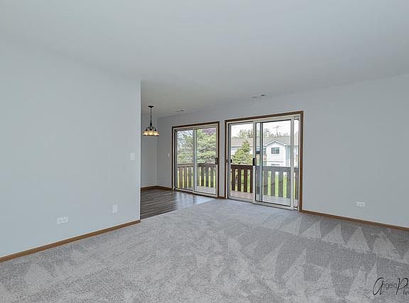 4th image of 377 Wilmington Dr Unit C2